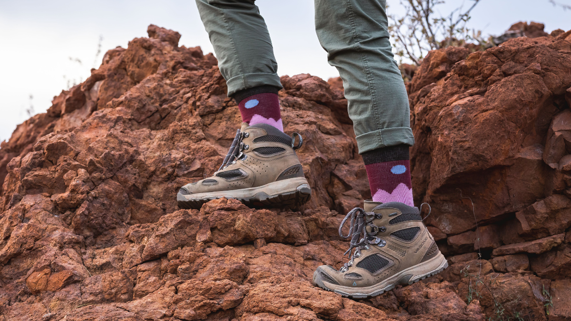 woman hiking in her non-itchy merino wool socks